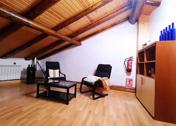 La Maestra Сasa de vacaciones Sigues